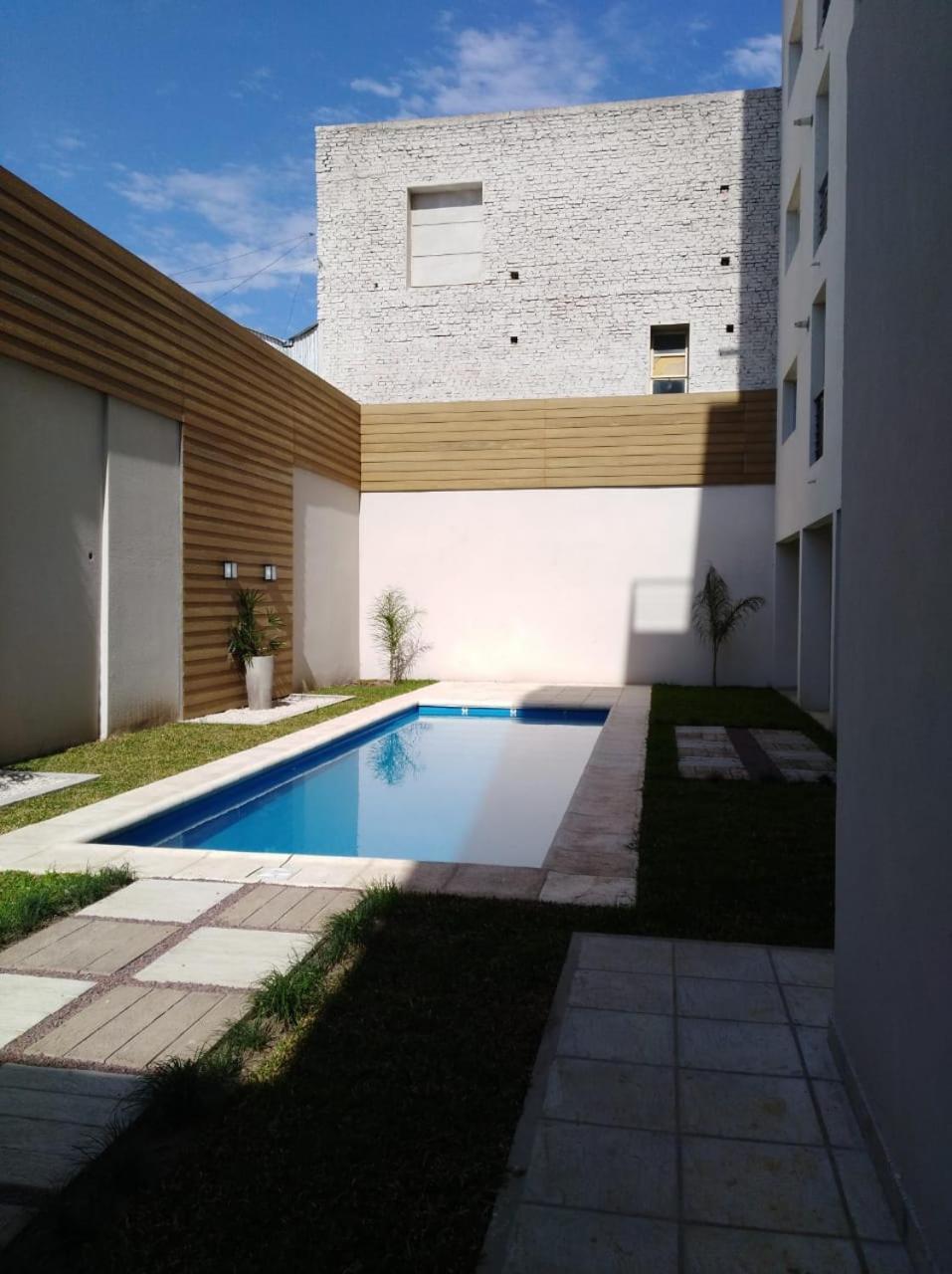 Garden 33 Apartment Chivilcoy Bagian luar foto
