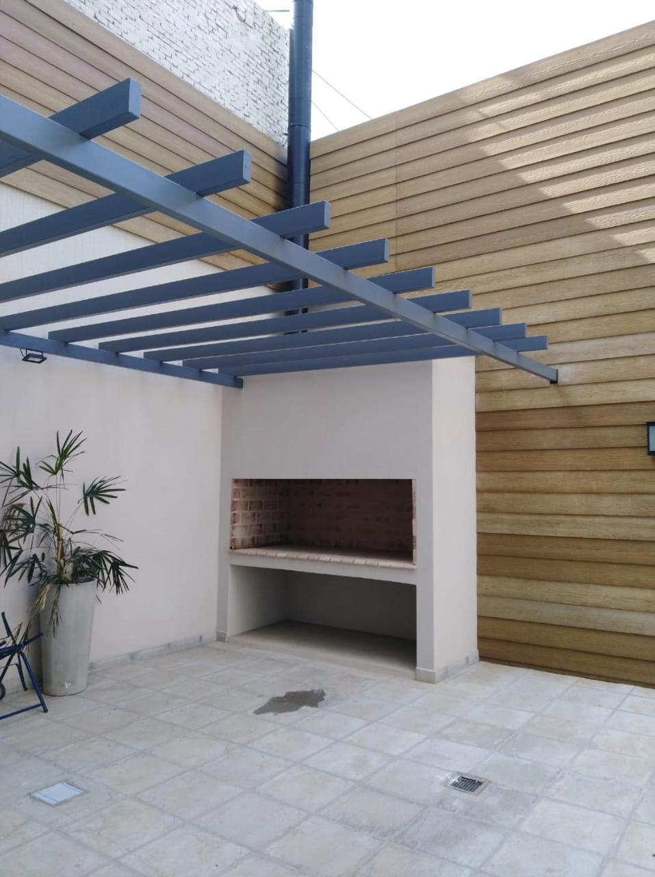 Garden 33 Apartment Chivilcoy Bagian luar foto